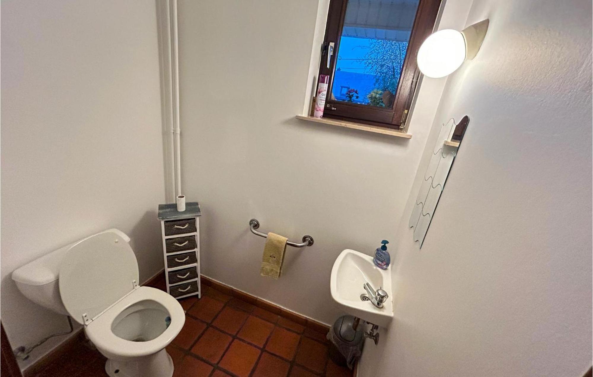 Stunning Apartment In Bastogne With Wifi Zewnętrze zdjęcie